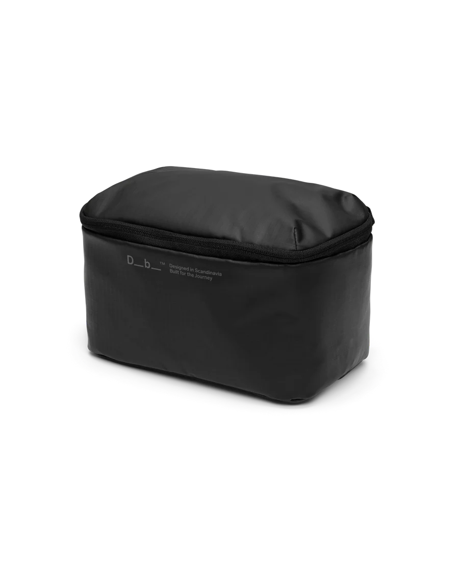 D_b_ Journey Essential Washbag S Black